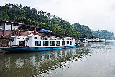 《原始袭变》任务“保卫VTOL战机”介绍 明年发售